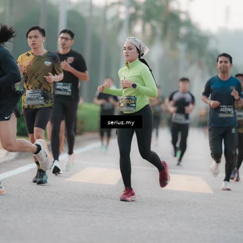 Runner Photo 6346645