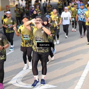 Runner Photo 6346653