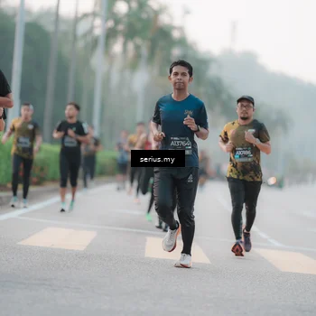 Runner Photo 6346661