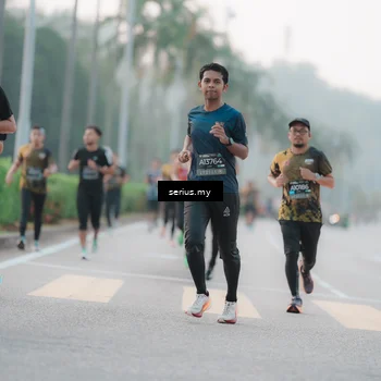 Runner Photo 6346662
