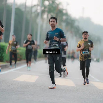 Runner Photo 6346665