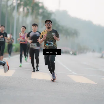 Runner Photo 6346669