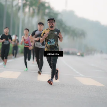 Runner Photo 6346676