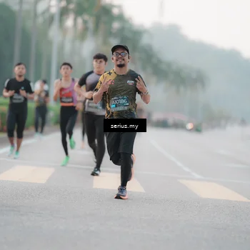 Runner Photo 6346685