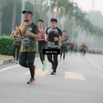 Runner Photo 6346686