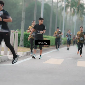 Runner Photo 6346717