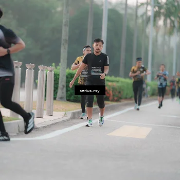 Runner Photo 6346722