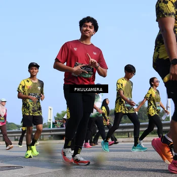 Runner Photo 6346733