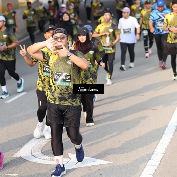 Runner Photo 6346734