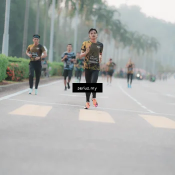 Runner Photo 6346740