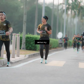 Runner Photo 6346760
