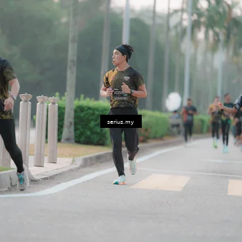 Runner Photo 6346767