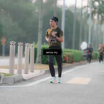 Runner Photo 6346769