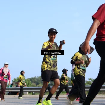 Runner Photo 6346803