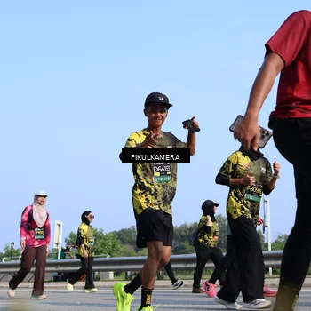 Runner Photo 6346804