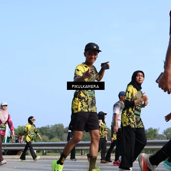 Runner Photo 6346810