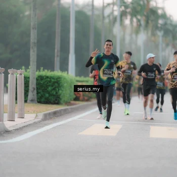 Runner Photo 6346833