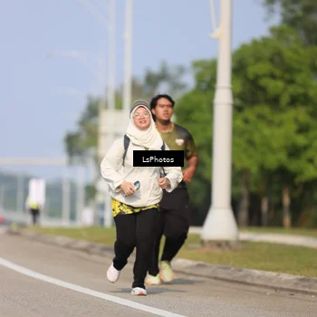 Runner Photo 6346838