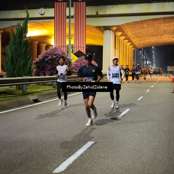 Runner Photo 6346840