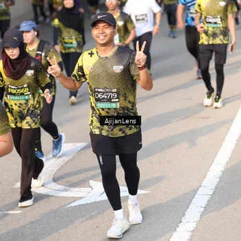 Runner Photo 6346842
