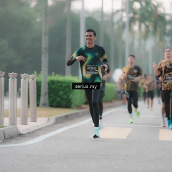 Runner Photo 6346843