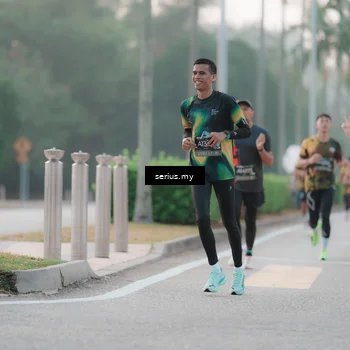 Runner Photo 6346859
