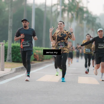 Runner Photo 6346863