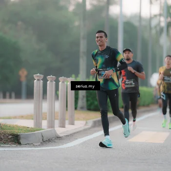 Runner Photo 6346865