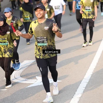 Runner Photo 6346867
