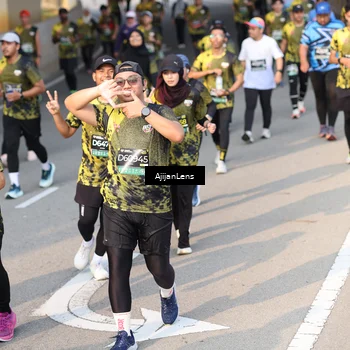 Runner Photo 6346868