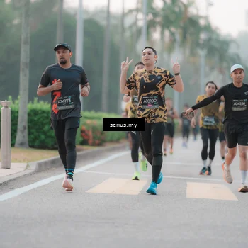 Runner Photo 6346869