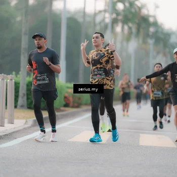 Runner Photo 6346887