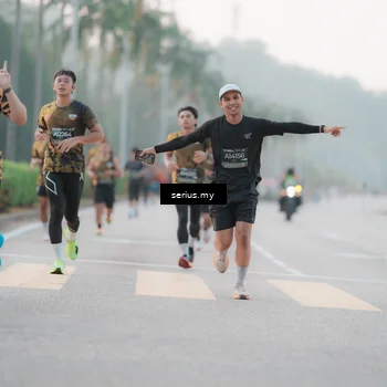 Runner Photo 6346888