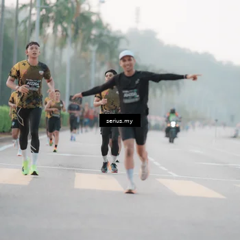 Runner Photo 6346895