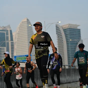Runner Photo 6346909