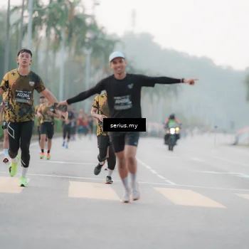 Runner Photo 6346910
