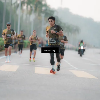 Runner Photo 6346936