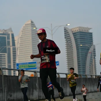 Runner Photo 6346941