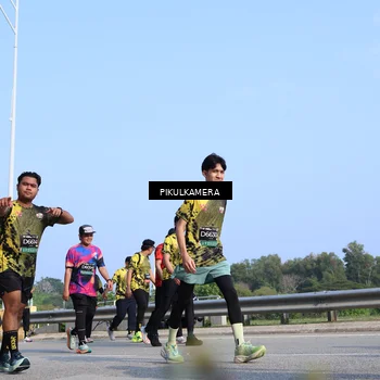 Runner Photo 6346952