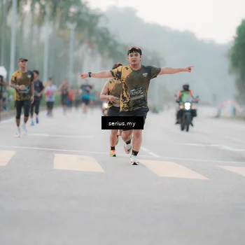 Runner Photo 6346955