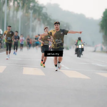 Runner Photo 6346957