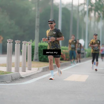 Runner Photo 6346976
