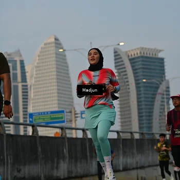 Runner Photo 6346979