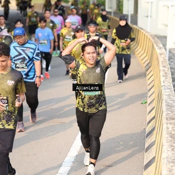 Runner Photo 6346980