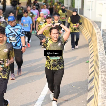 Runner Photo 6346993
