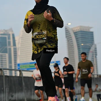 Runner Photo 6347013