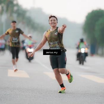 Runner Photo 6347030