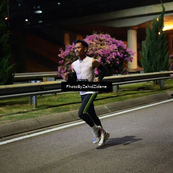 Runner Photo 6347042