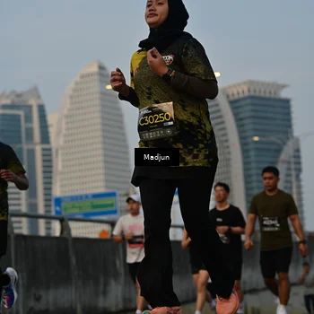 Runner Photo 6347068