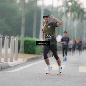 Runner Photo 6347102